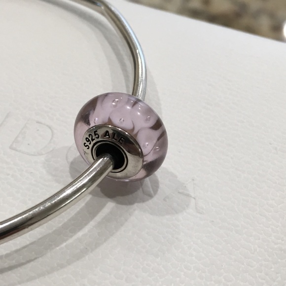 Authentic Pandora Rose Looking Murano Glass Bead. - Picture 2 of 3